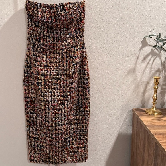 House of CB Dresses & Skirts - House of CB NWT Size XS Multicolor Gabrielle Tweed Strapless Midi Dress Formal